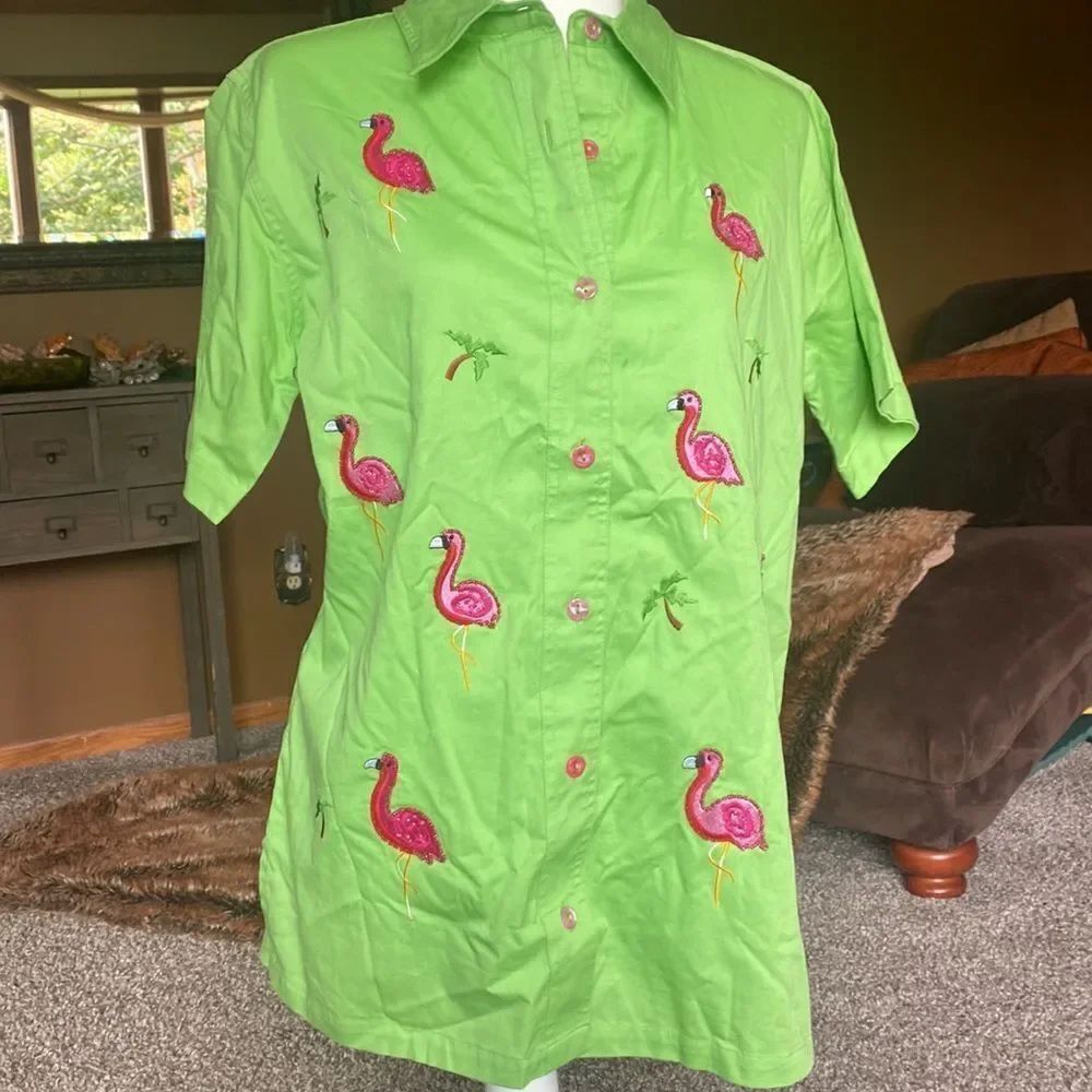 Quacker Factory Pink Flamingo 🦩 Lime green button up Shirt embellished Medium